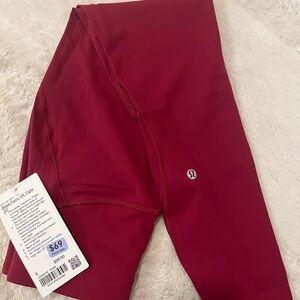 NWT LULULEMON Base Pace HR Tight, 25”, Nulux lightweight fabric. Running tight.
